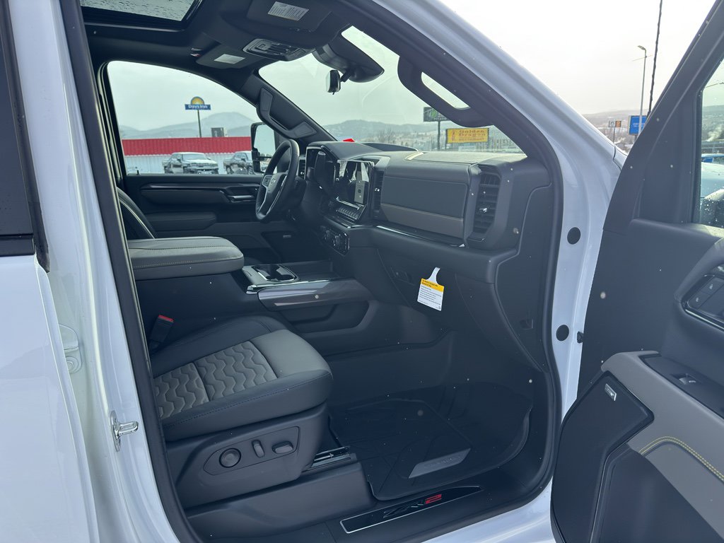 New 2026 Chevrolet Silverado 2500 ZR2 image 27