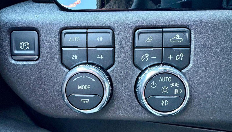 New 2026 GMC Sierra 1500 SLT w/ SLT Premium Plus Package image 19
