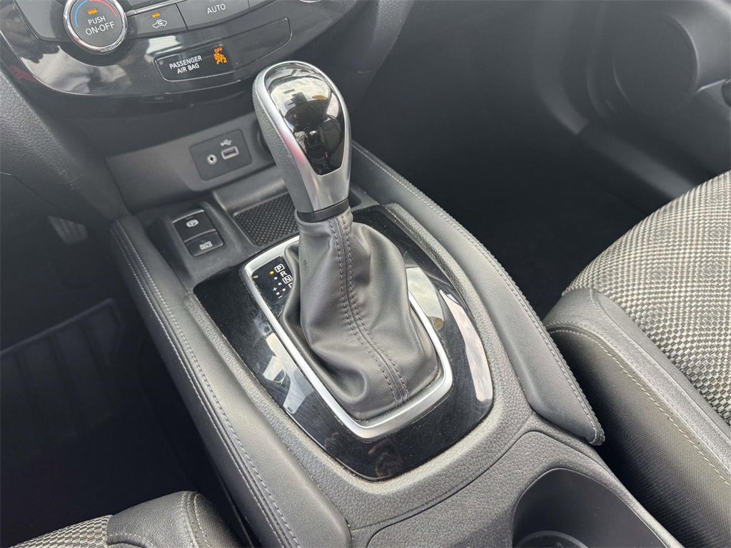 Used 2020 Nissan Rogue Sport SV w/ Technology Package image 30