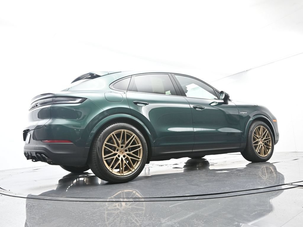 Certified 2025 Porsche Cayenne S AWD/4WD image 54