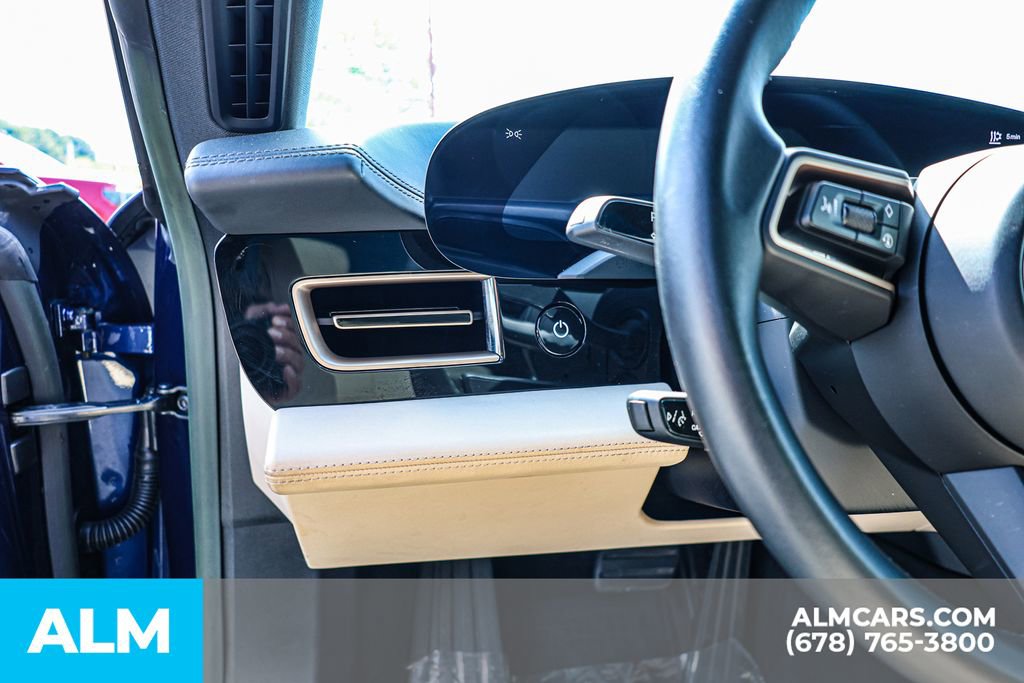 Used 2022 Porsche Taycan 4S image 26