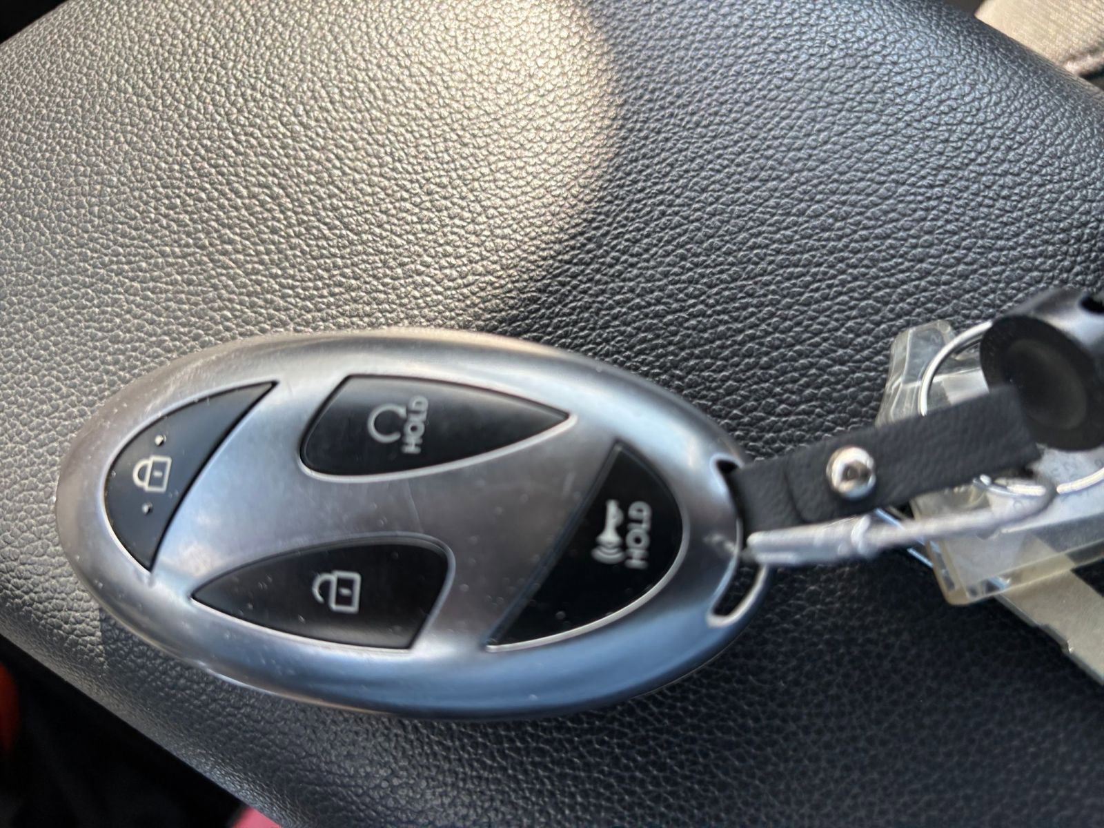 Used 2025 Hyundai Elantra SEL FWD image 22