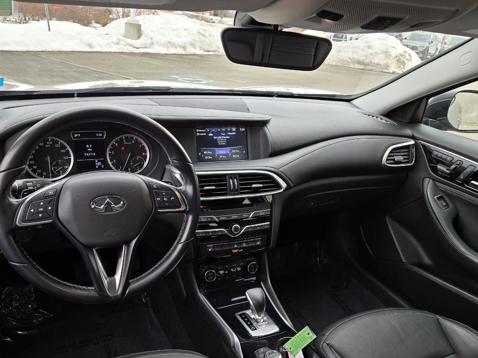 Certified 2018 INFINITI QX30 Premium w/ Cargo Package image 8