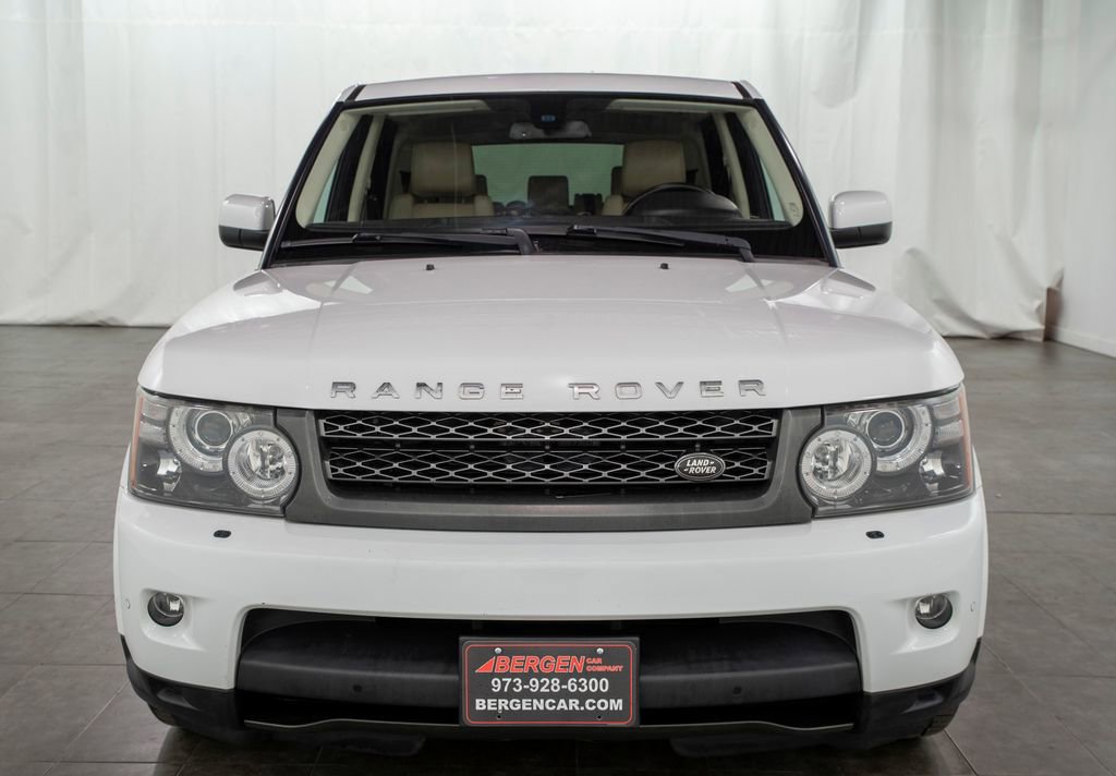 Used 2011 Land Rover Range Rover Sport HSE image 2