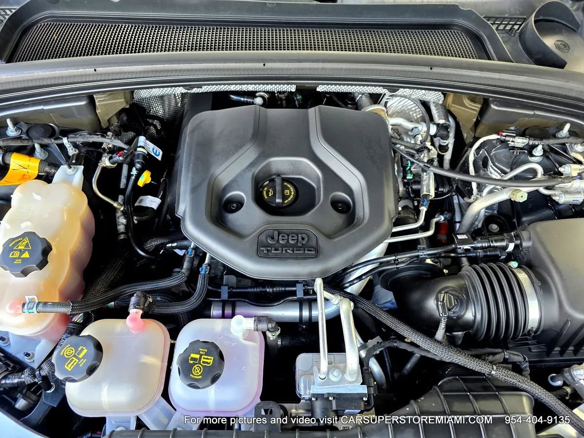 Used 2023 Jeep Grand Cherokee 4WD 4xe image 55
