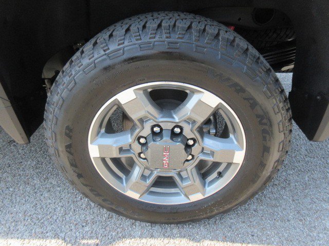 New 2026 GMC Sierra 2500 SLT w/ SLT Premium Package AWD/4WD image 11