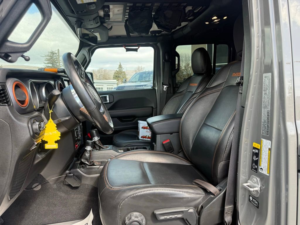 Used 2023 Jeep Gladiator Mojave w/ Cold Weather Group image 10