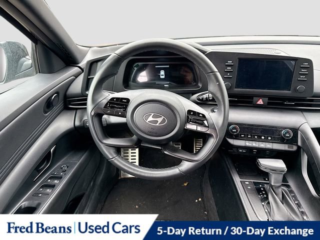 Certified 2025 Hyundai Elantra Sport FWD image 22