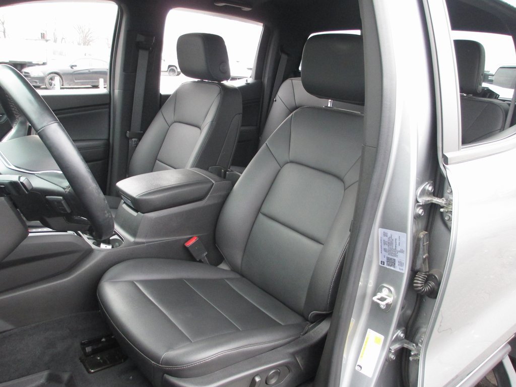 Used 2023 Chevrolet Colorado LT w/ LT Convenience Package III image 18