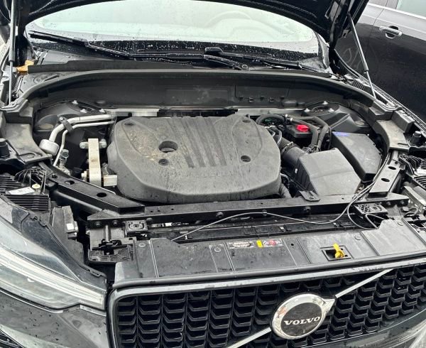 Used 2023 Volvo XC60 B5 Plus w/ Climate Package image 7