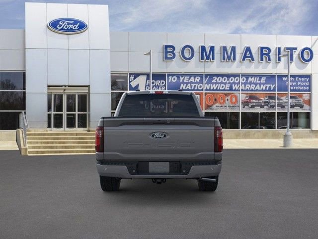 New 2026 Ford F150 XLT w/ Equipment Group 302A MID image 5