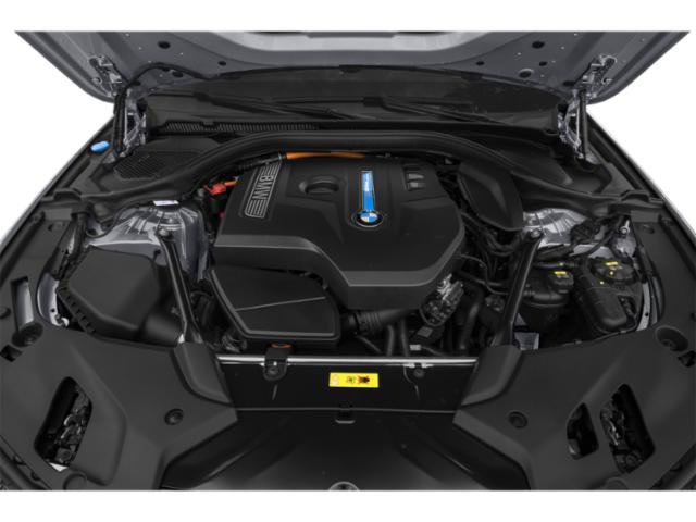 Used 2019 BMW 530e xDrive w/ Convenience Package AWD/4WD image 16