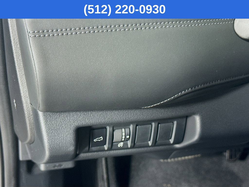 Used 2026 Subaru Outback Touring image 11