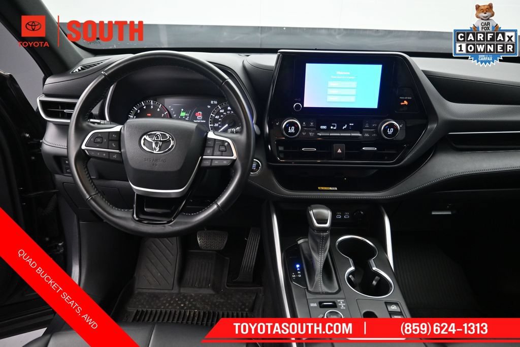 Used 2023 Toyota Highlander XSE AWD/4WD image 11
