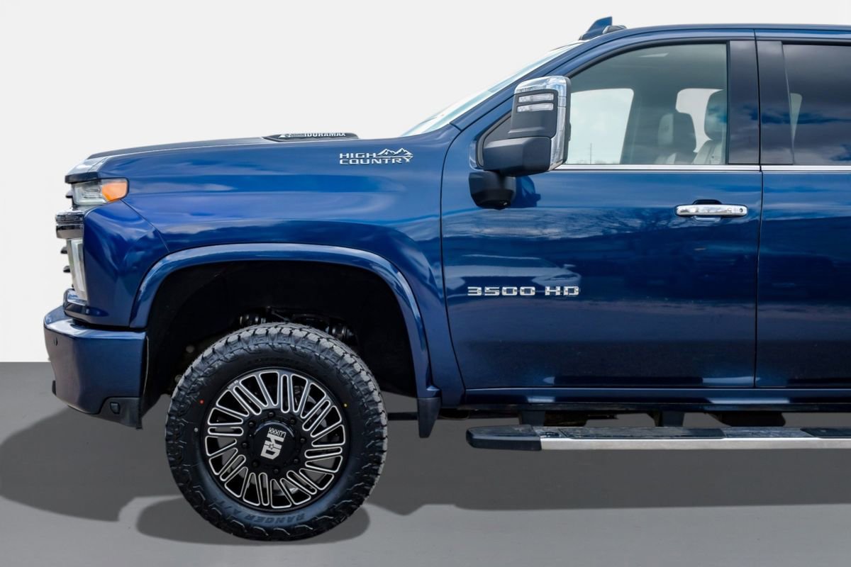 Used 2021 Chevrolet Silverado 3500 High Country image 11