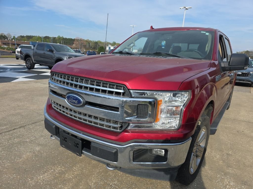 Used 2018 Ford F150 XLT w/ Equipment Group 302A Luxury AWD/4WD image 4