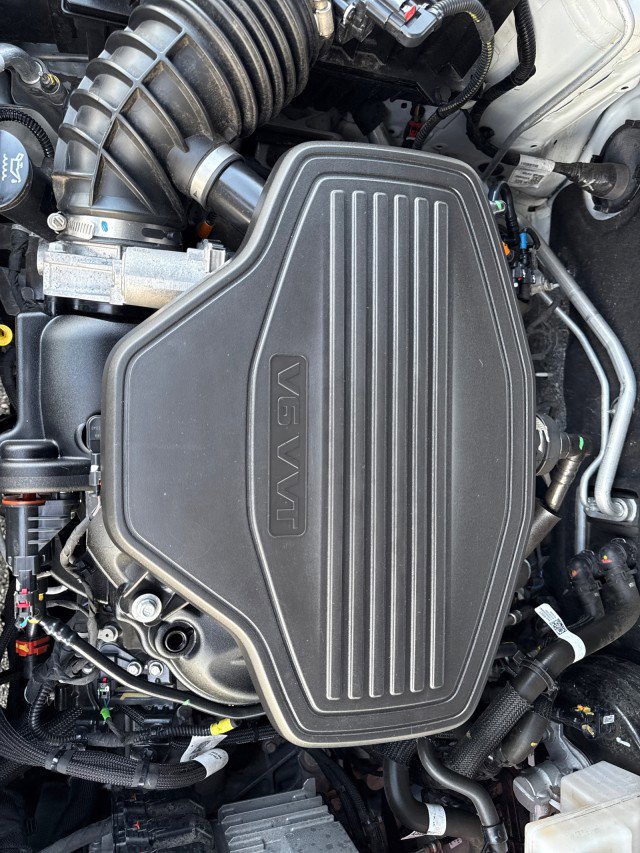 Used 2024 Chevrolet Blazer LT w/ Midnight/Sport Edition image 38