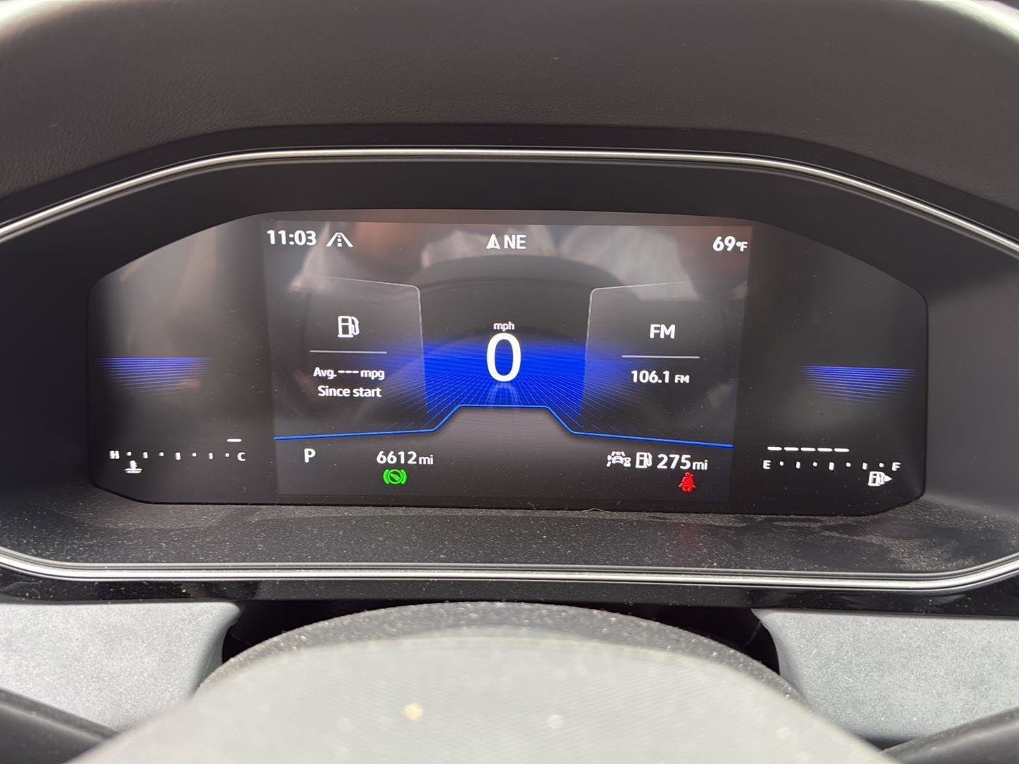 Certified 2025 Volkswagen Jetta SE image 14