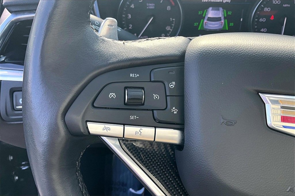 Certified 2022 Cadillac XT6 Sport w/ Technology Package image 11