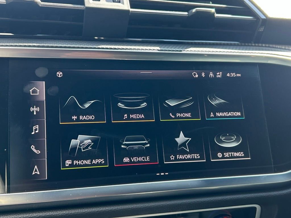 Used 2023 Audi Q3 2.0T Premium Plus w/ Premium Plus Package image 16