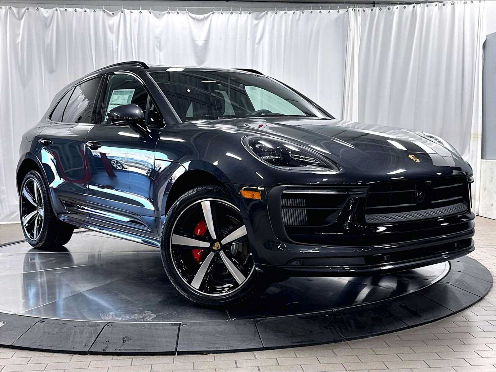 New 2026 Porsche Macan S AWD/4WD image 9