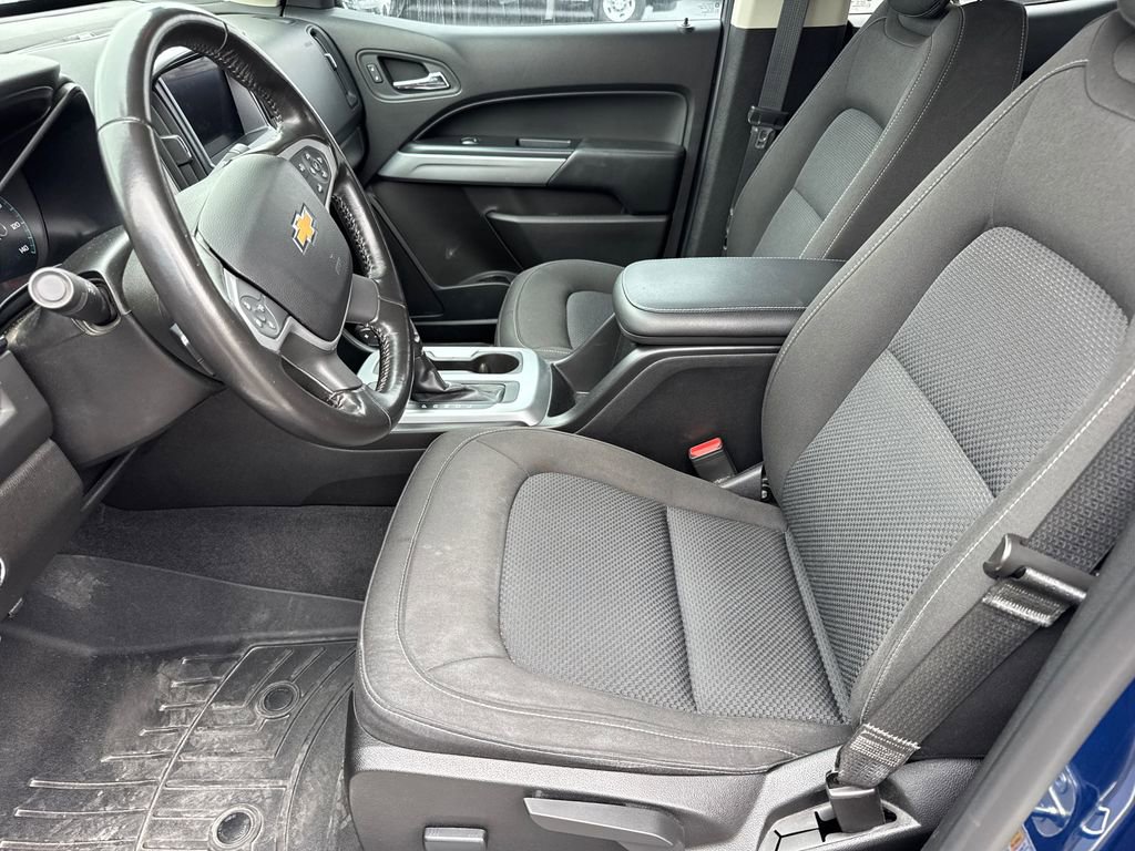 Used 2019 Chevrolet Colorado LT w/ LT Convenience Package RWD image 6