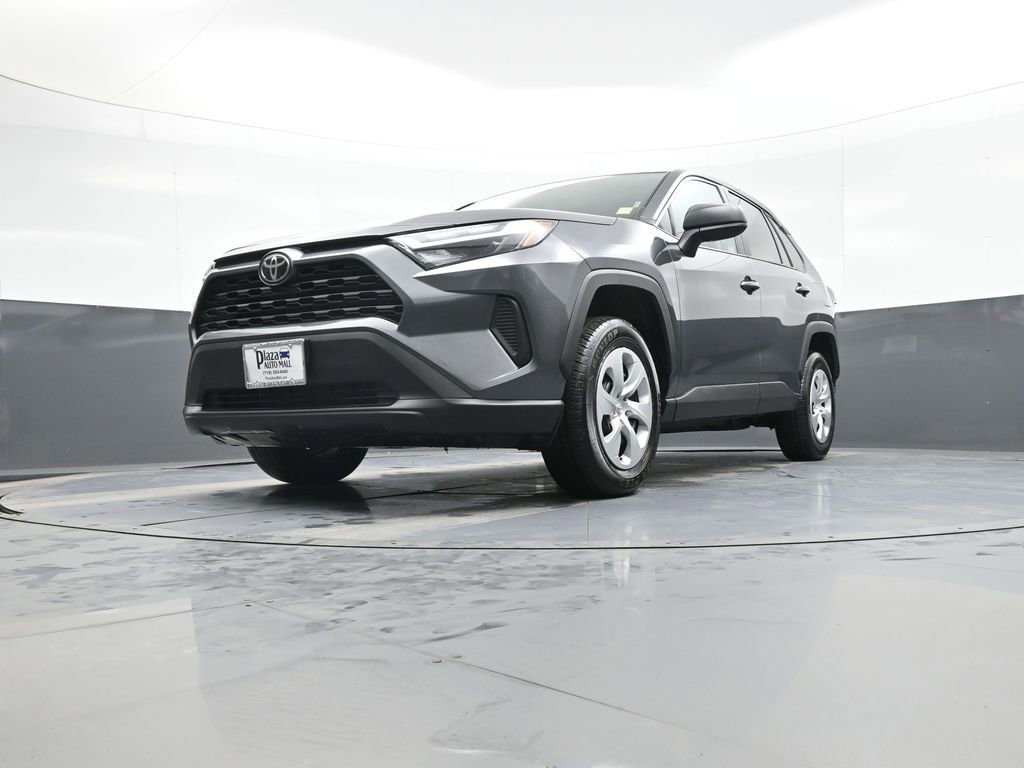 Used 2025 Toyota RAV4 LE image 25