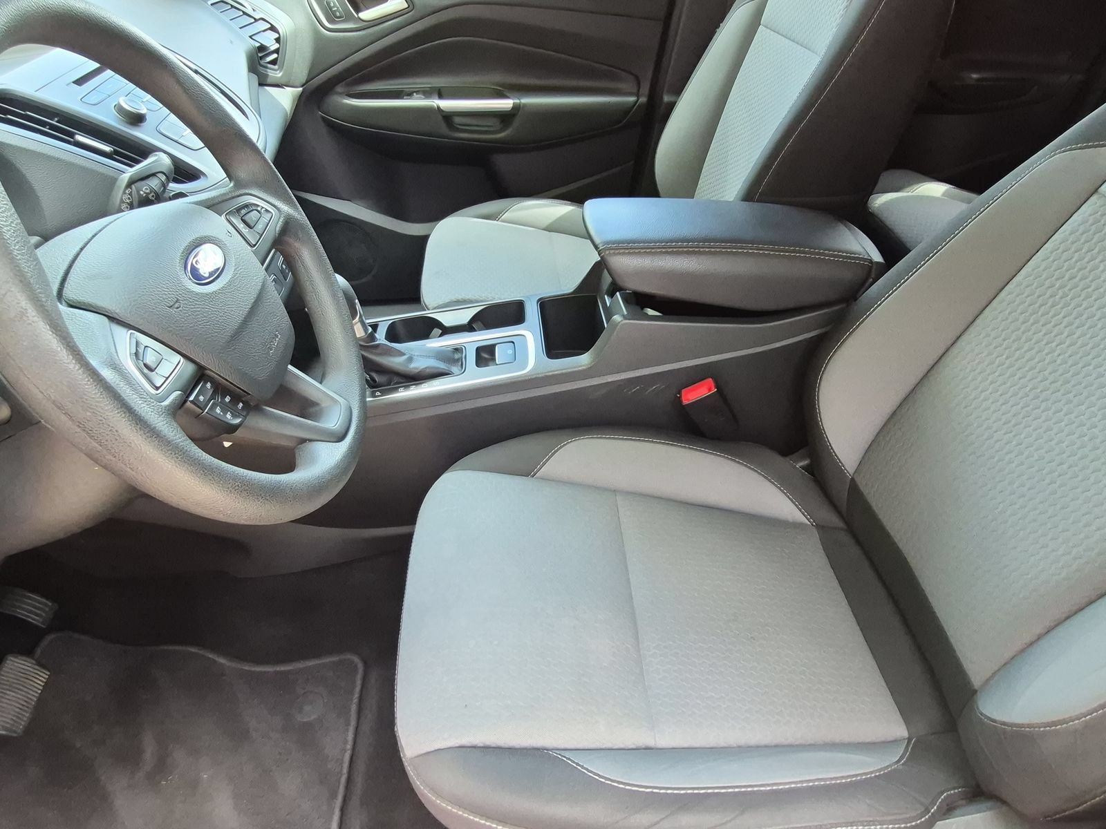 Used 2017 Ford Escape SE FWD image 17