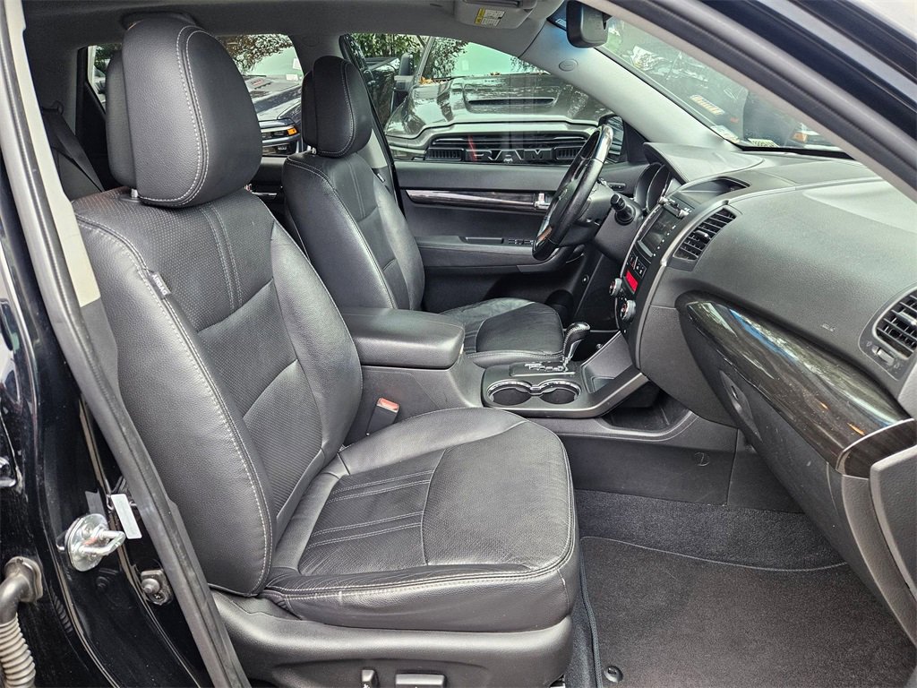Used 2013 Kia Sorento SX w/ SX Premium Pkg image 19