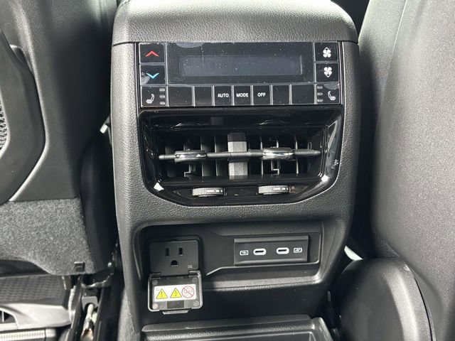 New 2026 Jeep Grand Cherokee L Limited AWD/4WD image 9