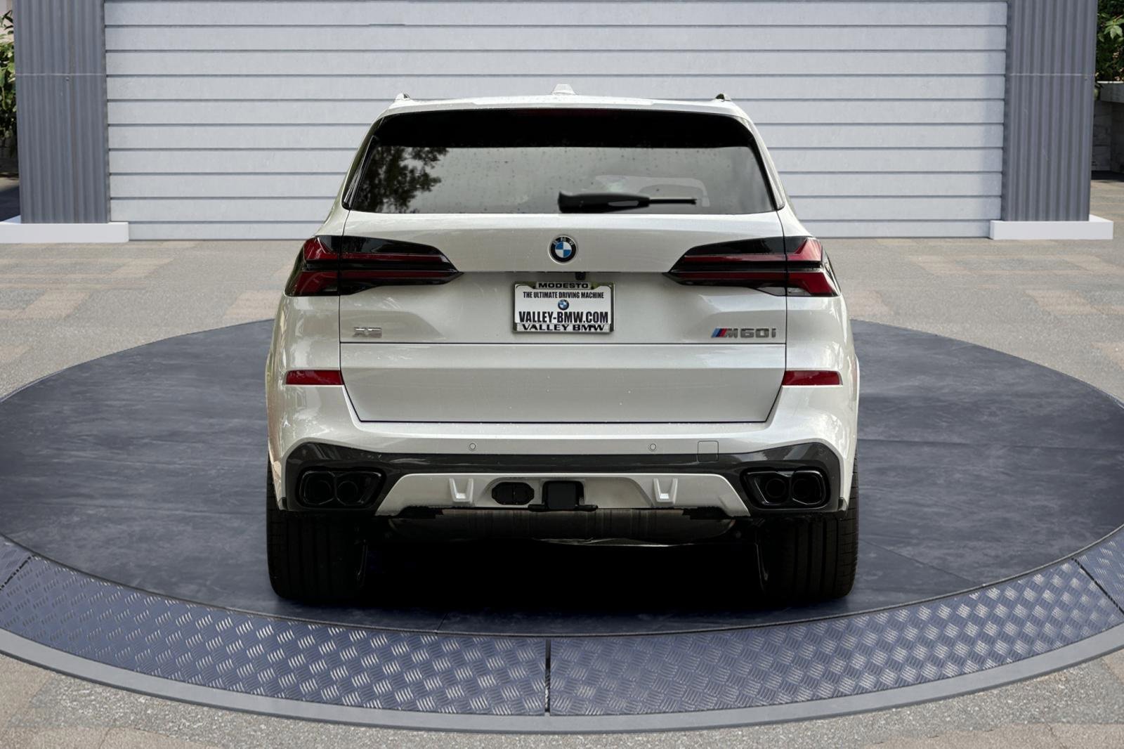 New 2026 BMW X5 M60i w/ Climate Comfort Package image 5