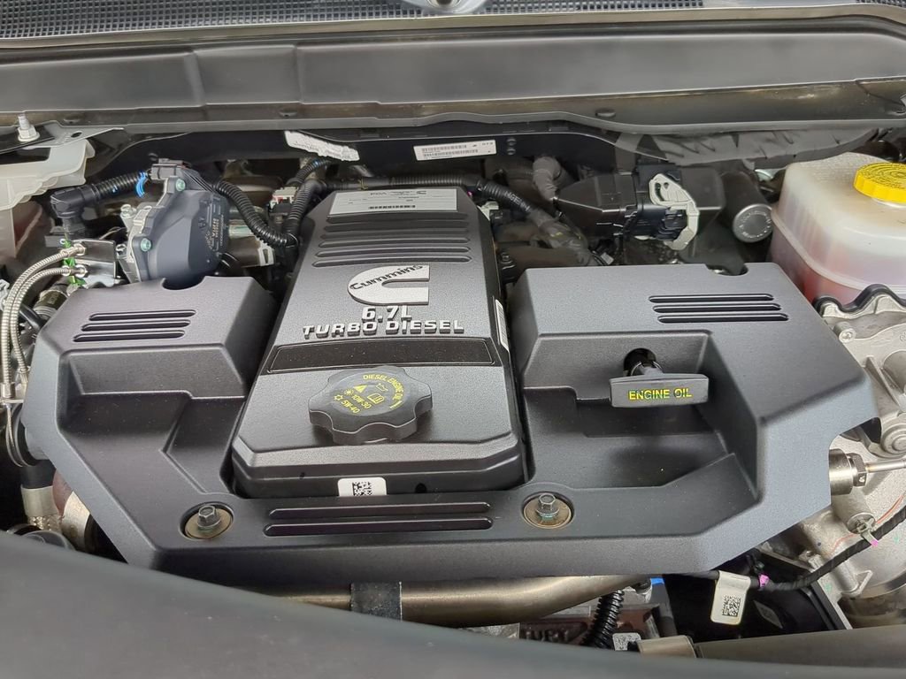 Used 2024 RAM 2500 Laramie w/ Safety Group image 10