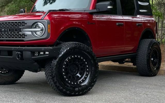 Used 2021 Ford Bronco Badlands AWD/4WD image 3