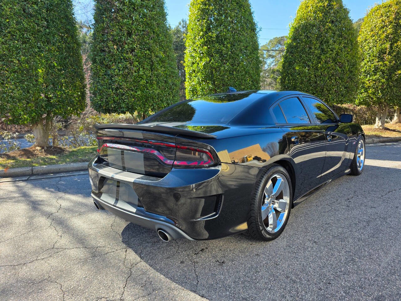 Used 2018 Dodge Charger R/T Scat Pack RWD image 5