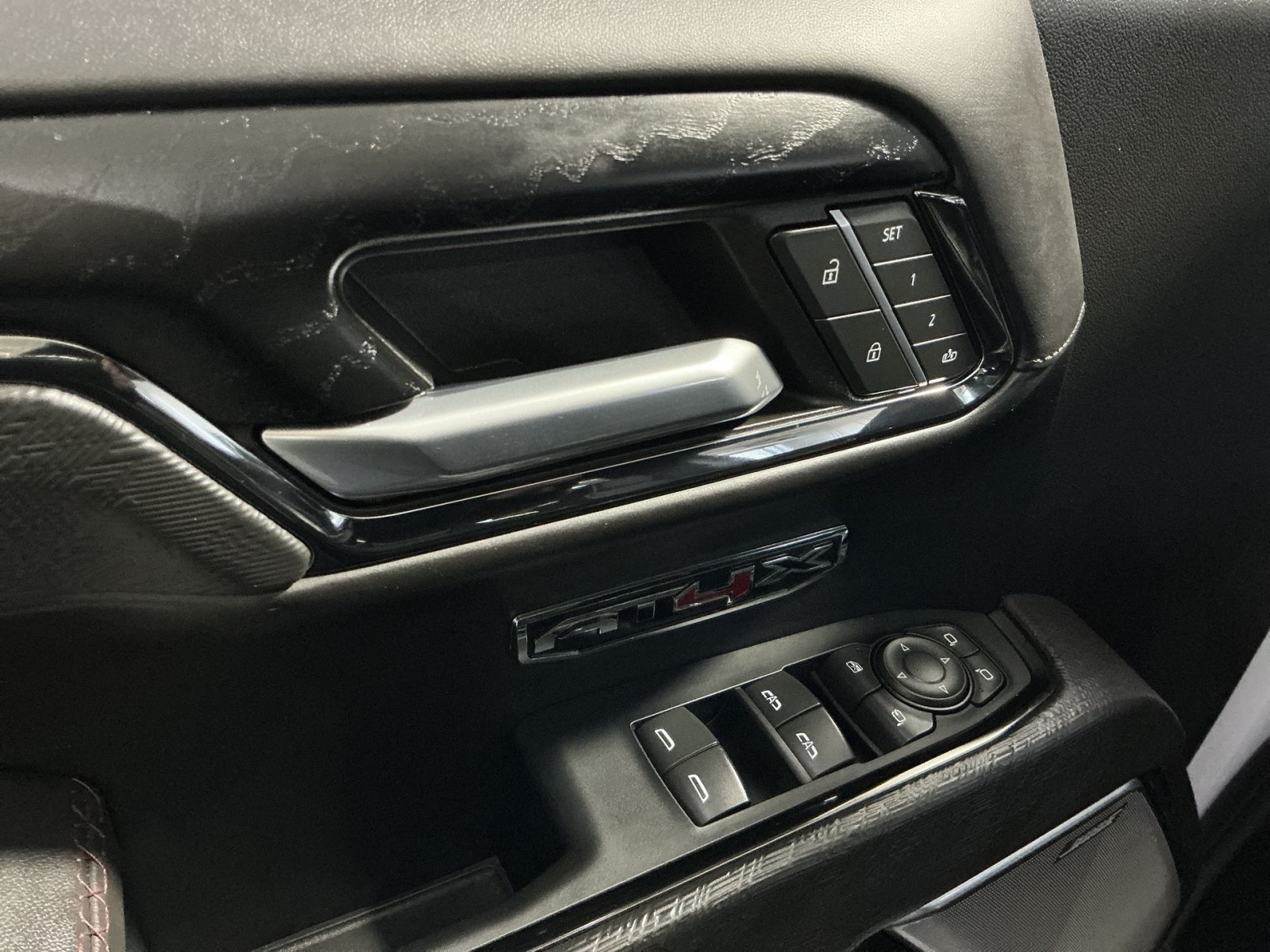Used 2024 GMC Sierra 1500 AT4X AWD/4WD image 16