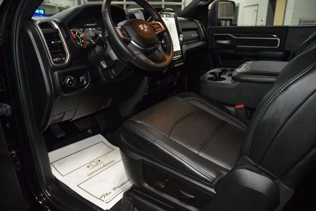 Used 2024 RAM 5500 SLT w/ Quick Order Package 2YG SLT image 39