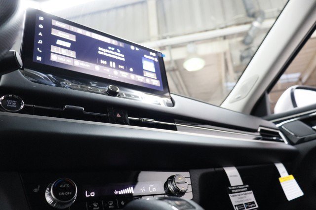 New 2026 Mitsubishi Outlander ES AWD/4WD image 12