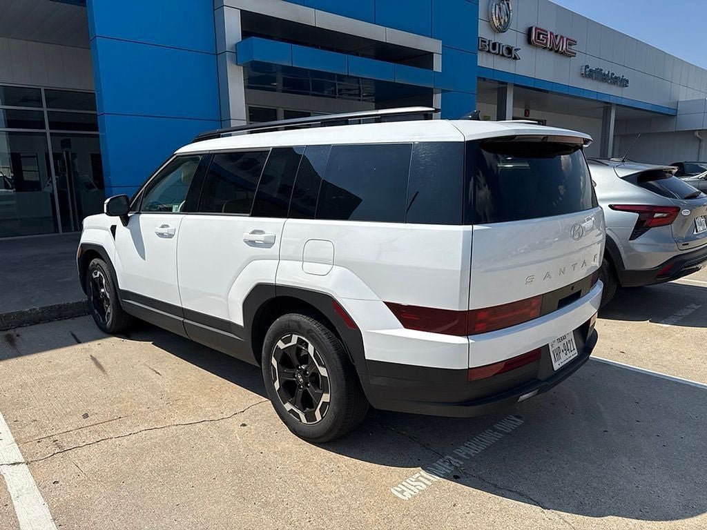 Used 2026 Hyundai Santa Fe SEL FWD image 4