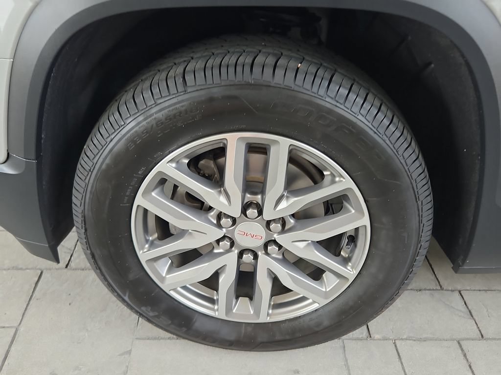 Used 2019 GMC Acadia SLE FWD image 32