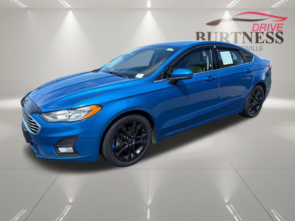 Used 2019 Ford Fusion SE w/ Equipment Group 151A FWD image 4