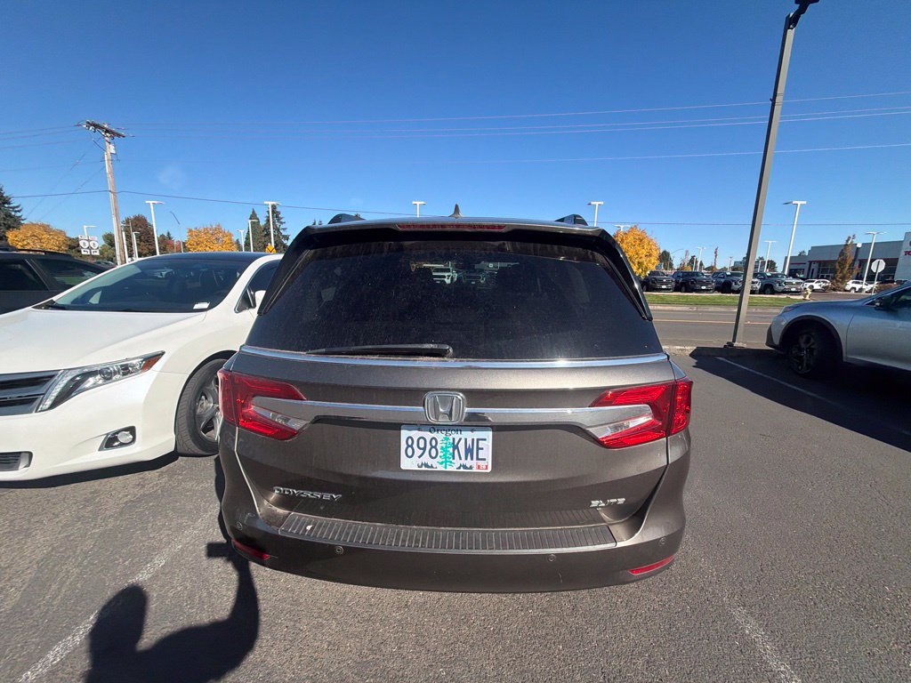 Used 2018 Honda Odyssey Elite image 4