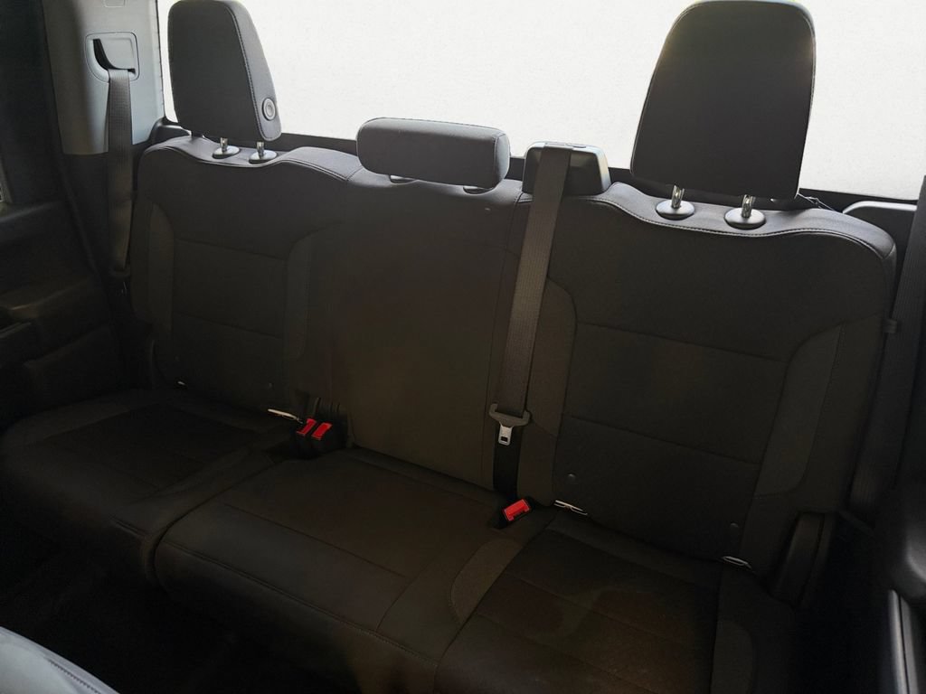 Used 2024 Chevrolet Silverado 2500 Custom w/ Custom Value Package AWD/4WD image 9