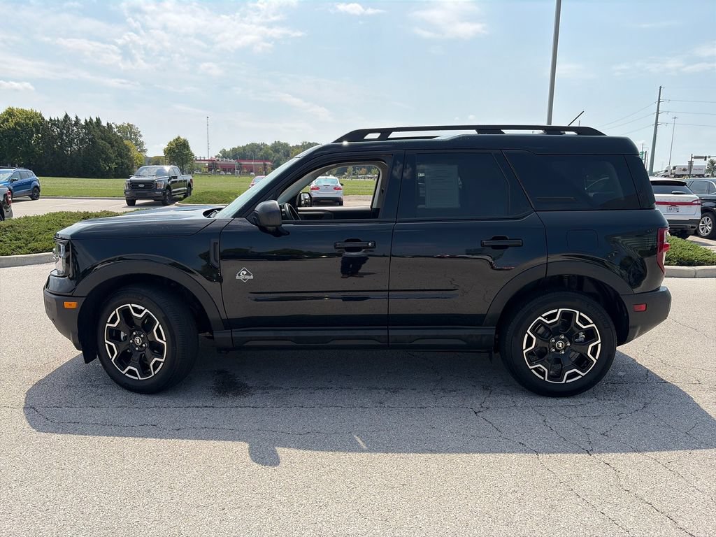 Used 2025 Ford Bronco Sport Outer Banks w/ Outer Banks Tech Package+ AWD/4WD image 4