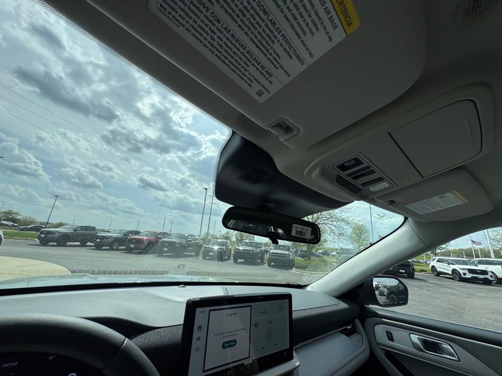 New 2026 Ford Explorer Active AWD/4WD image 23