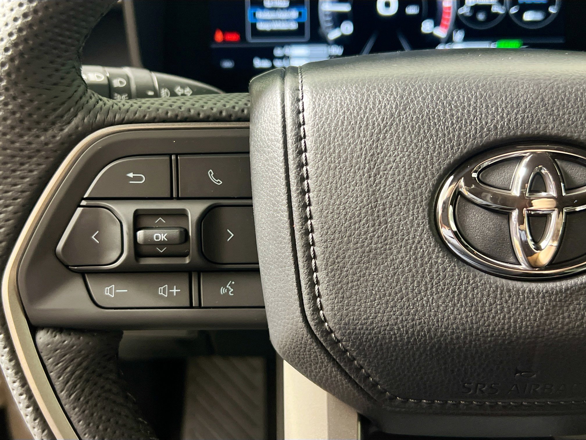 New 2026 Toyota Tundra Limited AWD/4WD image 18