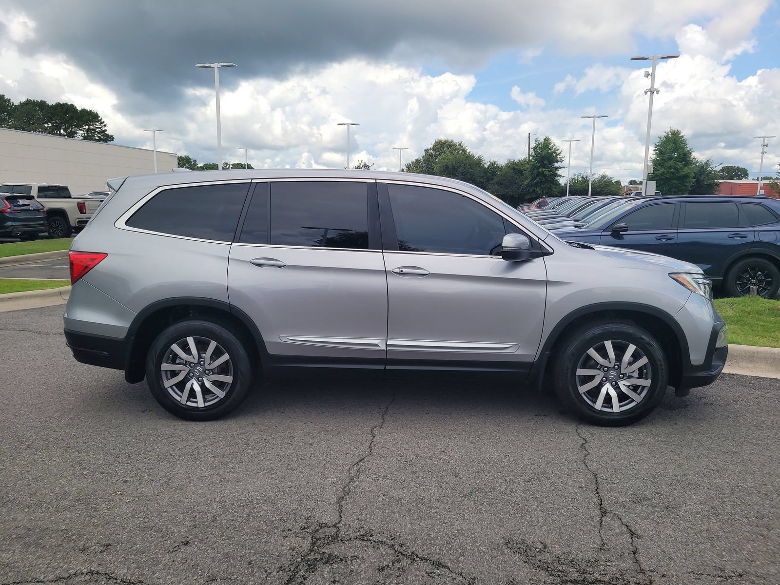 Used 2022 Honda Pilot EX-L image 2