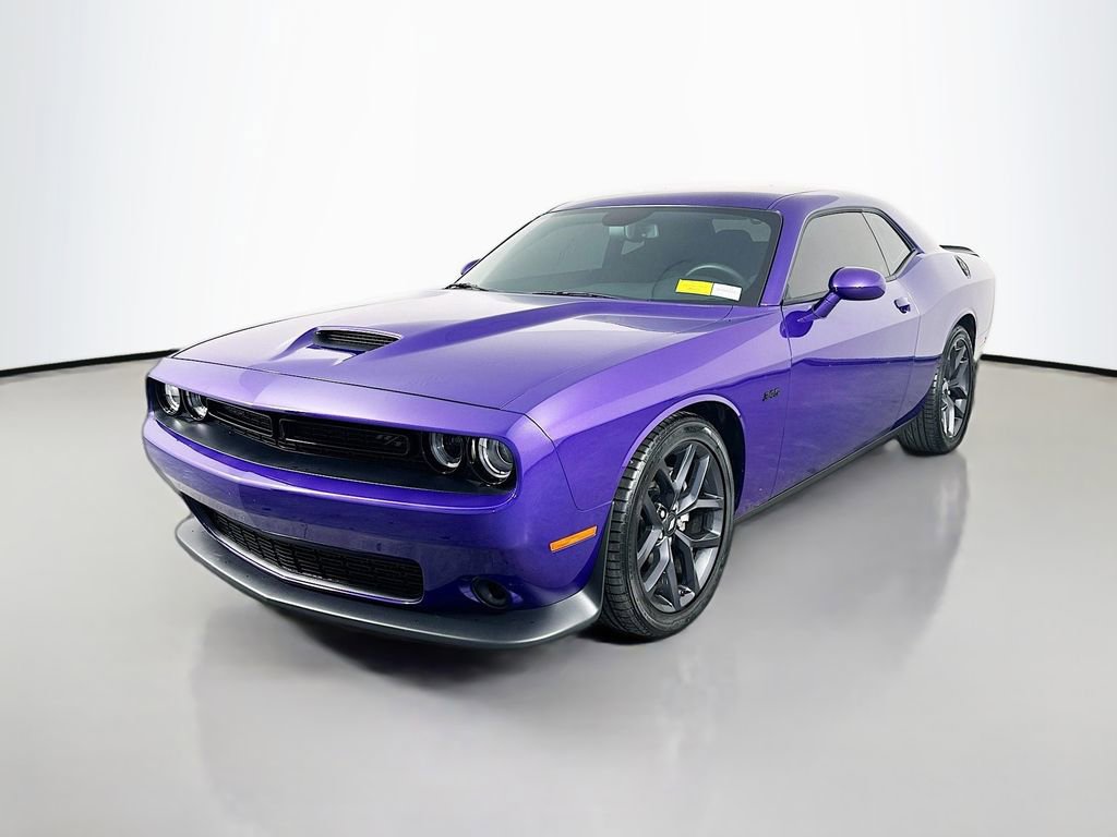 Used 2023 Dodge Challenger R/T w/ Blacktop Package RWD image 3