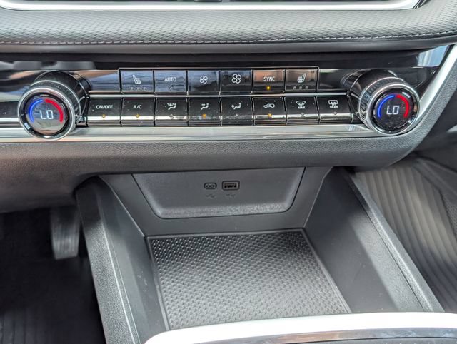 New 2026 Chevrolet Equinox LT w/ Convenience Package II FWD image 21