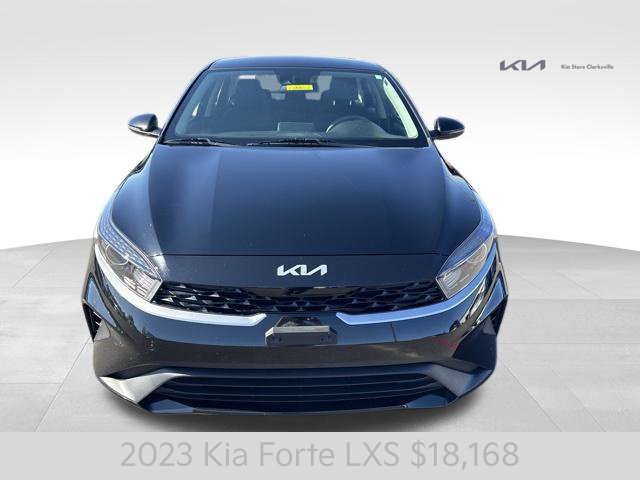 Certified 2023 Kia Forte LXS w/ LXS Technology Package FWD image 3