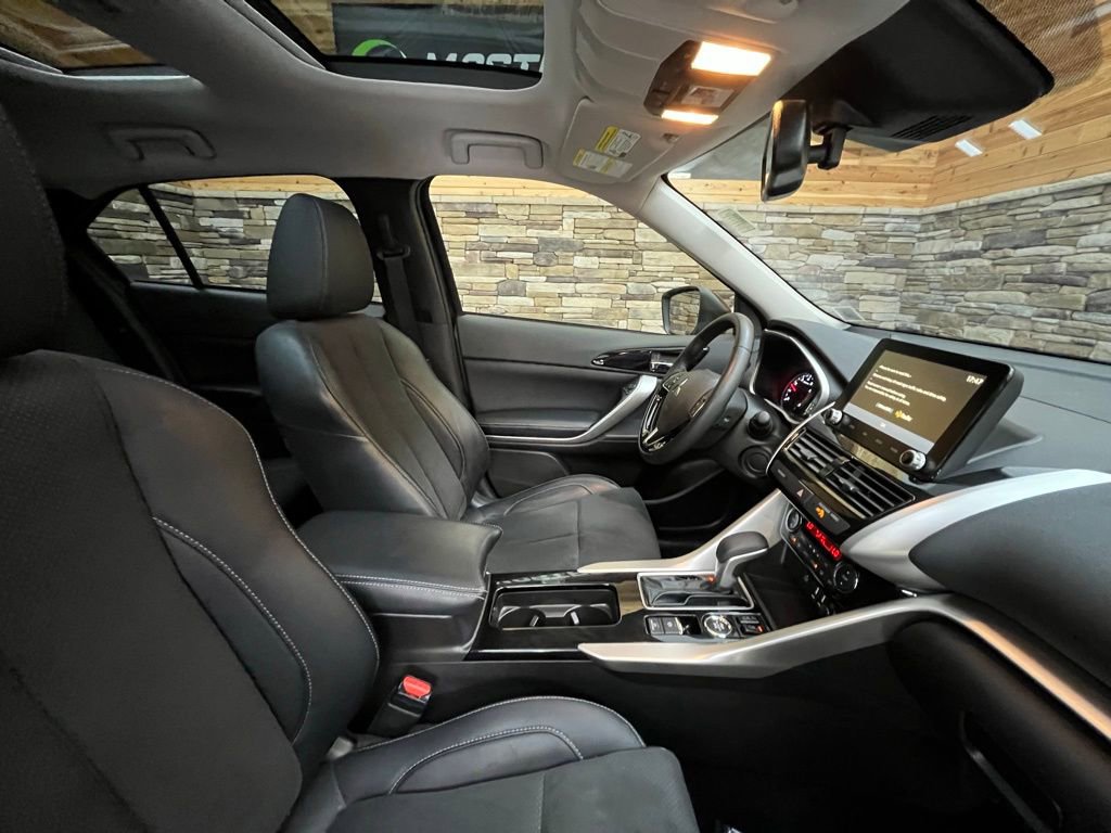 Used 2024 Mitsubishi Eclipse Cross SEL image 14